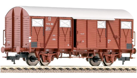 2 axle Box car<br /><a href='images/pictures/Fleischmann/531402.jpg' target='_blank'>Full size image</a>